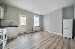 Kitchen (angle 2)- click for photo gallery